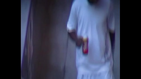 African piss.MP4