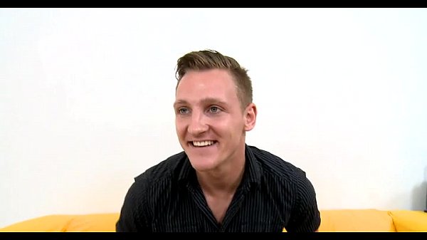 Glazy facial spunk fountain for guy