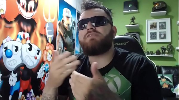 Gordinho comendo o cu da sony por quase 1 hora