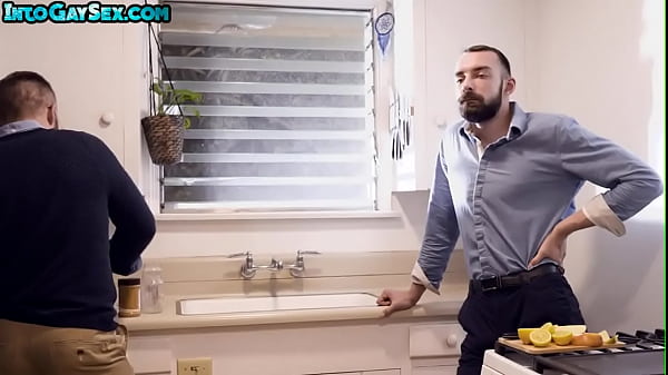 Hairy bottom barebacked by rimming BF in the bedroom