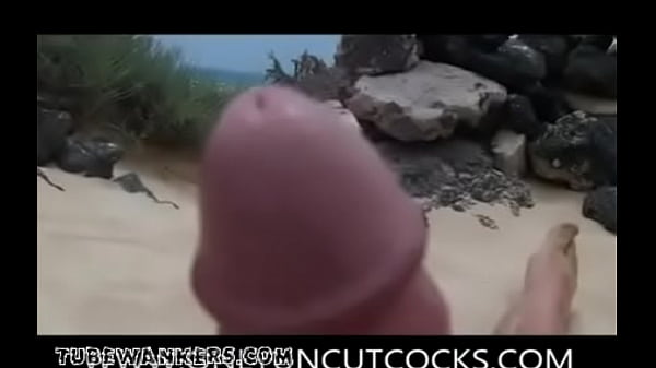 HOT WANK FOR VOYEURS