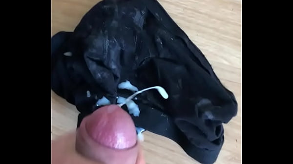 i cum all over my straight friend’s cum-stained underwear