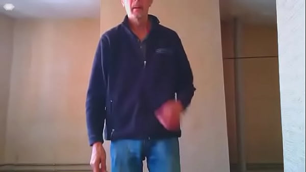 j’arrache mon slip pour me branler