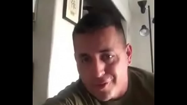 Militar Gostoso Mostrando o Pau