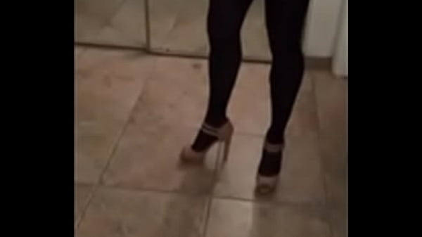 Pantyhose Free Gay Crossdresser Porn Video 74-Pantyhose4u.net