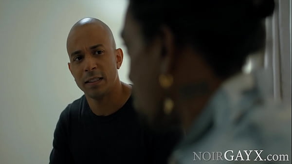 Sex Depraved Nude Model Likes The Voyeur Attention From Neighbor – Zario Travezz, Jordan Jameson