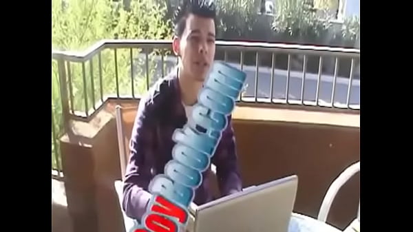 Yummy muscled studs milking sweet cocks and ass in locker room