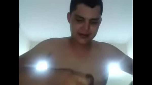 chupando cuzim do amigo