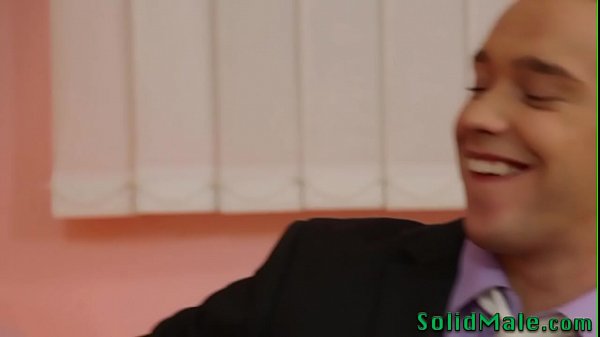 Gay stud gets facial sucking