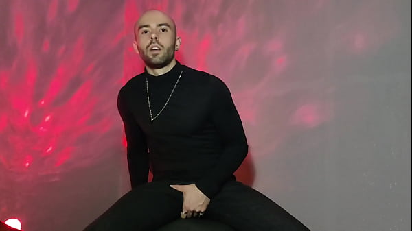 Hairy Gothic Man Jerking Off in the Red Dark Room – Louis Ferdinando