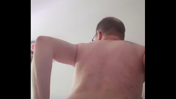 Little Slut´s Striptease with streching´s Hole