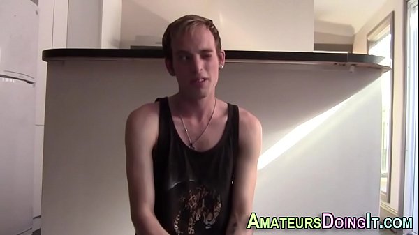 Solo amateur twink spunks