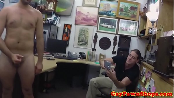 Straight dude sucking dick for cash