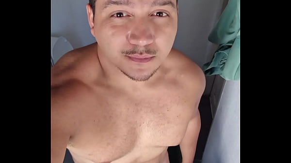 164 – RELATO 03 BATI UMA NA PRAÇA