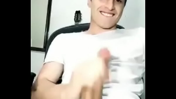 Gostoso na punheta