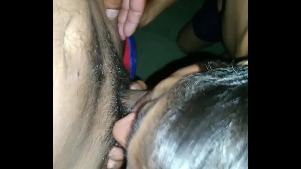 Porno Oral…Una Verga Chiquita pero Sabrosa