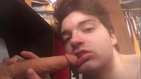 Twink Niko Springs Has Fun with New Dildo