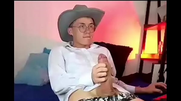 Маленький ковбой с большим