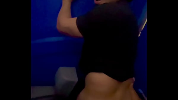 Banheiro químico o peão levou macetada na vaquejada